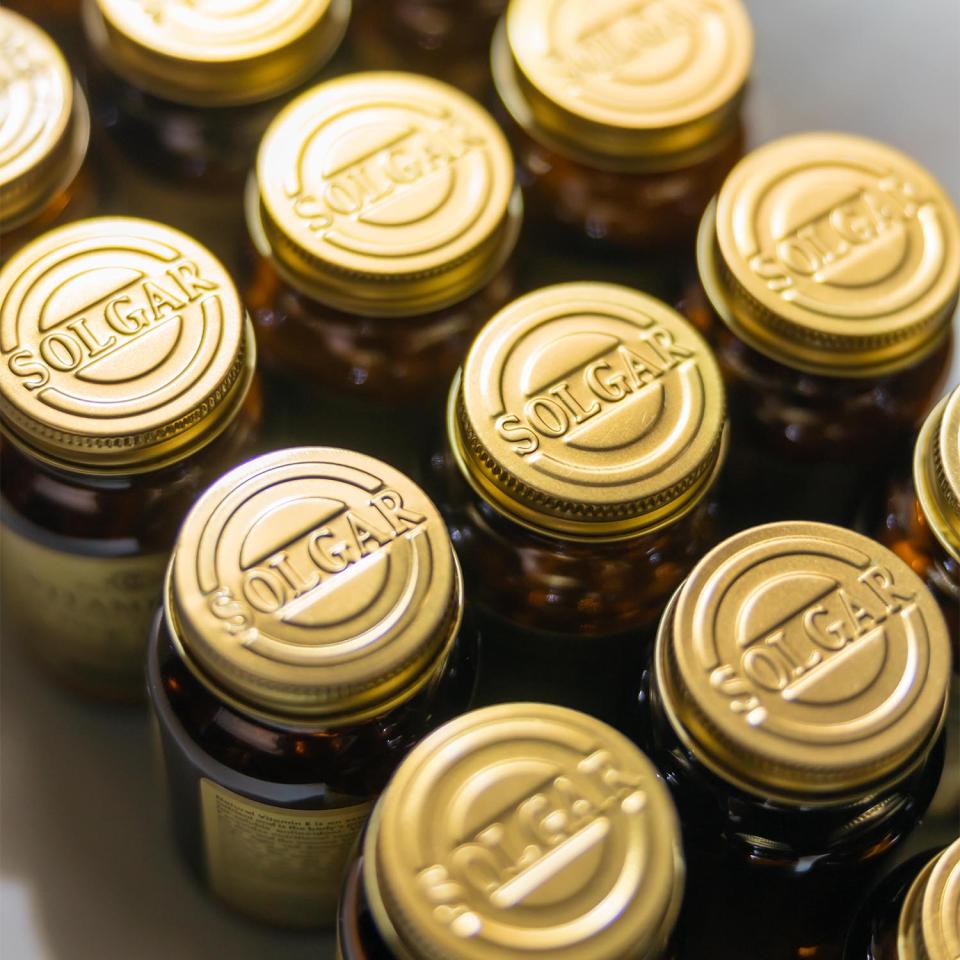 solgar about us bottles